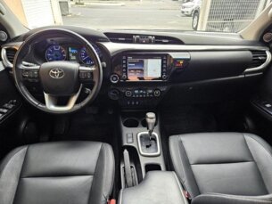 Foto 9 - Toyota Hilux Cabine Dupla Hilux 2.8 TDI CD SRV 4x4 (Aut) automático