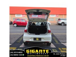 Foto 8 - Volkswagen Fox Fox 1.6 MSI Trendline (Flex) manual
