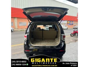 Foto 6 - Toyota SW4 Hilux SW4 3.0 TDI 4x4 SRV 7L automático