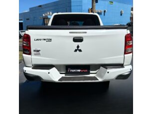 Foto 5 - Mitsubishi L200 Triton L200 Triton 2.4 D GL 4WD manual