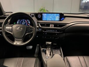 Foto 6 - Lexus UX 250h UX 250H 2.0 F Sport automático