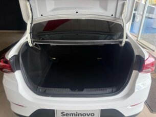 Foto 6 - Chevrolet Onix Onix 1.0 LT manual
