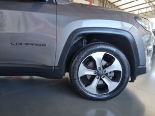 Foto 8 - Jeep Compass Compass 2.0 Longitude (Aut) (Flex) automático