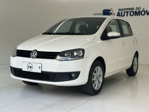 Foto 2 - Volkswagen Fox Fox 1.0 TEC (Flex) 4p manual