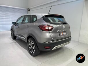 Foto 4 - Renault Captur Captur 1.3 TCe Iconic CVT automático