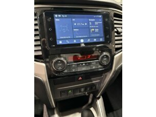 Foto 9 - Mitsubishi L200 Triton L200 Triton Sport 2.4 D HPE-S 4WD (Aut) automático