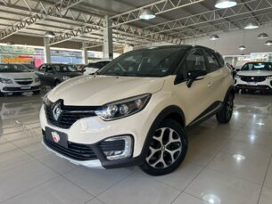 Foto 4 - Renault Captur Captur Intense 2.0 (Aut) automático