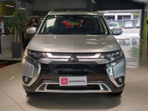 Foto 3 - Mitsubishi Outlander Outlander 2.2 DI-D HPE-S 4WD 7L automático