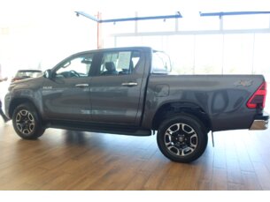 Foto 8 - Toyota Hilux Cabine Dupla Hilux CD 2.8 TDI SRV 4WD automático