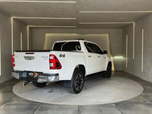 Foto 7 - Toyota Hilux Cabine Dupla Hilux CD 2.8 TDI SRX 4WD automático