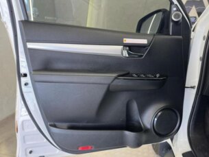Foto 9 - Toyota Hilux Cabine Dupla Hilux CD 2.8 TDI SRX 4WD automático