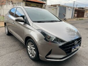 Foto 3 - Hyundai HB20S HB20S 1.0 Evolution manual