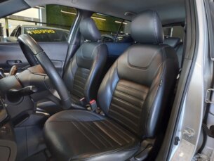 Foto 9 - NISSAN Kicks Kicks 1.6 SV CVT (Flex) automático