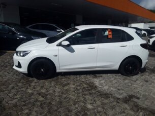 Foto 3 - Chevrolet Onix Onix 1.0 LT manual