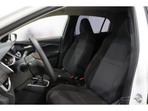 Foto 7 - Chevrolet Onix Onix 1.0 LT manual