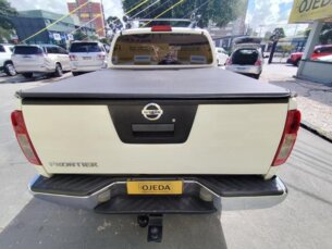 Foto 6 - NISSAN FRONTIER Frontier XE 4x4 2.5 16V (cab. dupla) manual