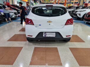 Foto 5 - Chevrolet Onix Onix 1.4 LT SPE/4 manual
