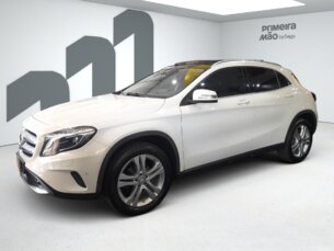 Foto 1 - Mercedes-Benz GLA GLA 200 Advance automático