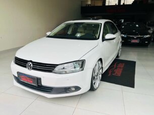 Foto 3 - Volkswagen Jetta Jetta 2.0 Comfortline (Flex) automático