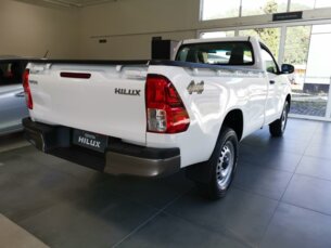 Foto 4 - Toyota Hilux Cabine Simples Hilux 2.8 TDI CS 4x4 4wd (Aut) automático