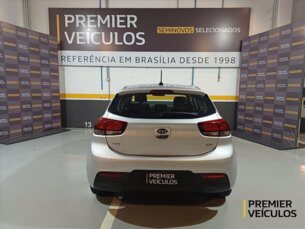 Foto 10 - Kia Rio Rio 1.6 EX R.254 automático