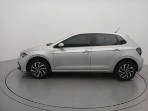 Foto 2 - Volkswagen Polo Polo 1.0 170 TSI Highline (Aut) automático