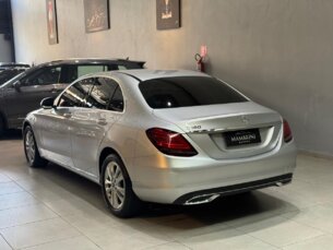 Foto 4 - Mercedes-Benz Classe C Sedã C 180 Avantgarde automático