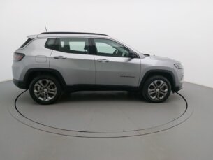 Foto 6 - Jeep Compass Compass 1.3 T270 Longitude automático