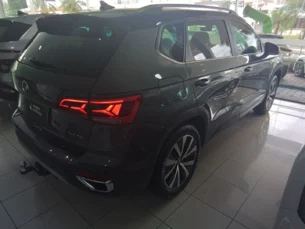 Foto 5 - Volkswagen Taos Taos 1.4 250 TSI Highline (Aut) automático