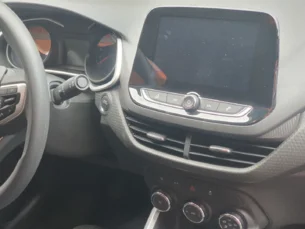 Foto 8 - Chevrolet Onix Plus Onix Plus 1.0 Turbo LTZ (Aut) manual