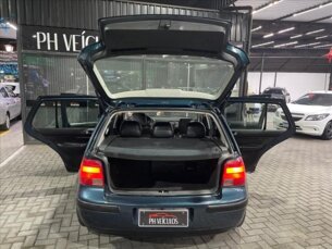Foto 2 - Volkswagen Golf Golf Black&Silver 1.6 MI manual