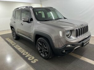 Foto 1 - Jeep Renegade Renegade 1.8 Limited (Aut) automático