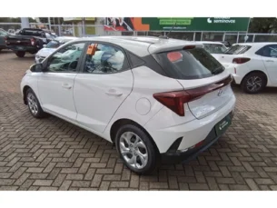 Foto 3 - Hyundai HB20 HB20 1.0 Comfort Plus manual
