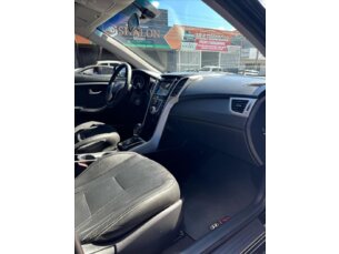 Foto 7 - Hyundai i30 I30 GLS 1.8 16v MPI (Aut) C180 automático