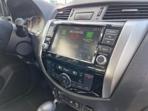 Foto 8 - NISSAN FRONTIER Frontier LE Bi-Turbo Diesel 4X4 (Aut) automático