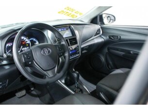 Foto 7 - Toyota Yaris Sedan Yaris Sedan 1.5 XL Live CVT automático