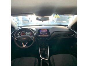 Foto 8 - Chevrolet Onix Onix 1.0 LT (Flex) manual