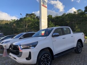 Foto 9 - Toyota Hilux Cabine Dupla Hilux 2.8 TDI CD SRV 4x4 4wd (Aut) automático