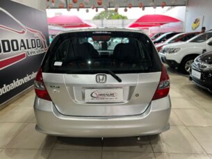 Foto 5 - Honda Fit Fit LX 1.4 manual