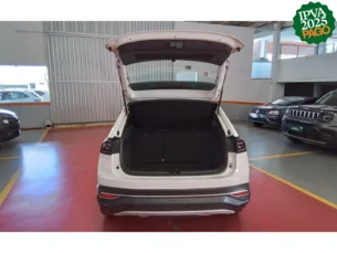 Foto 9 - Volkswagen Nivus Nivus 1.0 200 TSI Highline automático