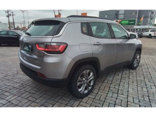 Foto 5 - Jeep Compass Compass 1.3 T270 Longitude automático