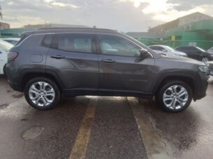 Foto 7 - Jeep Compass Compass 1.3 T270 Longitude automático