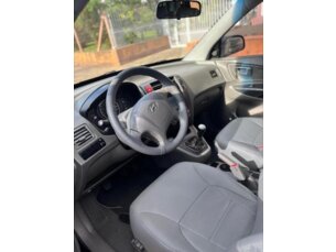 Foto 3 - Hyundai Tucson Tucson GL 2.0 16V automático