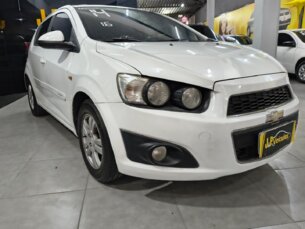 Foto 3 - Chevrolet Sonic Sonic Hatch LT 1.6 (Aut) automático
