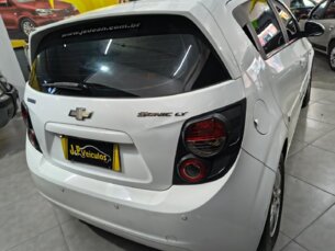 Foto 6 - Chevrolet Sonic Sonic Hatch LT 1.6 (Aut) automático