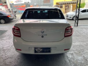 Foto 6 - Renault Logan Logan 1.0 Life manual