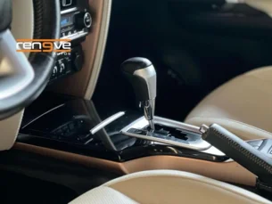 Foto 6 - Toyota SW4 SW4 2.8 TDI SRX 7L Diamond 4x4 (Aut) automático