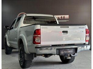 Foto 4 - Toyota Hilux Cabine Dupla Hilux 2.7 Flex 4x2 CD SR (Aut) automático