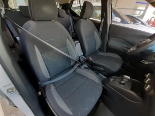 Foto 9 - NISSAN Kicks Kicks 1.6 S CVT (Flex) automático