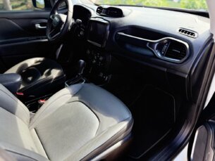 Foto 6 - Jeep Renegade Renegade 1.3 T270 Longitude automático